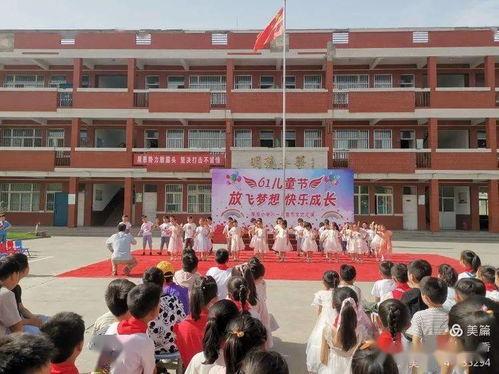 新角色拉拉队员爆料视频,独家爆料视频带你走进激情四溢的赛场瞬间  第3张 新角色拉拉队员爆料视频,独家爆料视频带你走进激情四溢的赛场瞬间  第3张