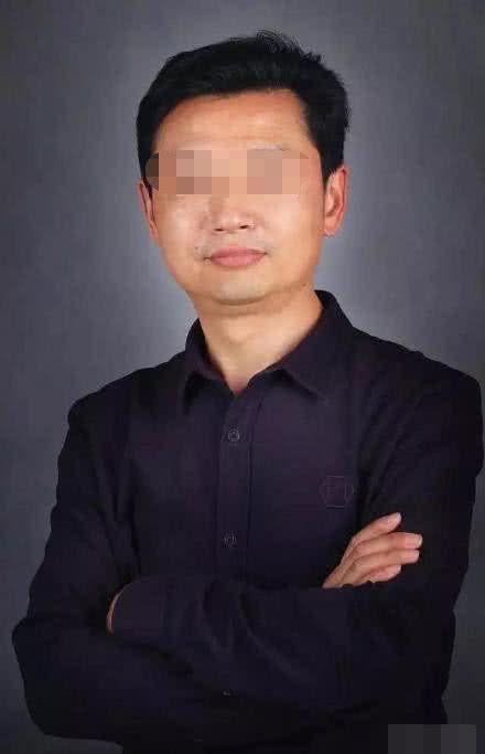 网红爆料副校长视频大全,副校长视频大全背后的真相与争议  第3张 网红爆料副校长视频大全,副校长视频大全背后的真相与争议  第3张